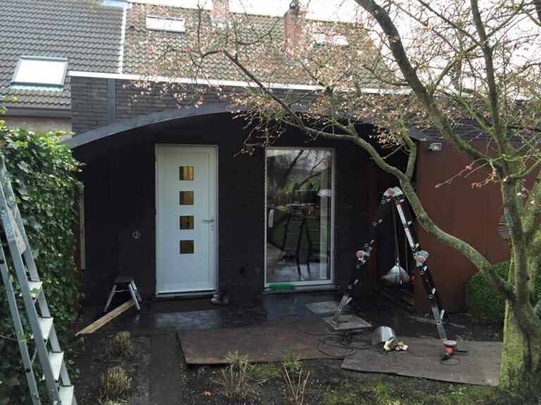 Afdak van CorTenstaal op maat gemaakt