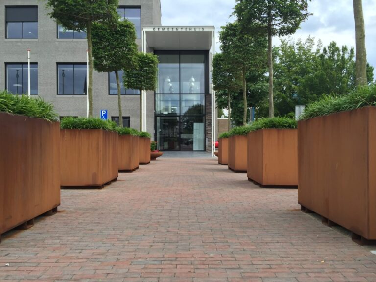 CorTenstalen Plantenbakken Openbare Ruimte Steel Garden Someren