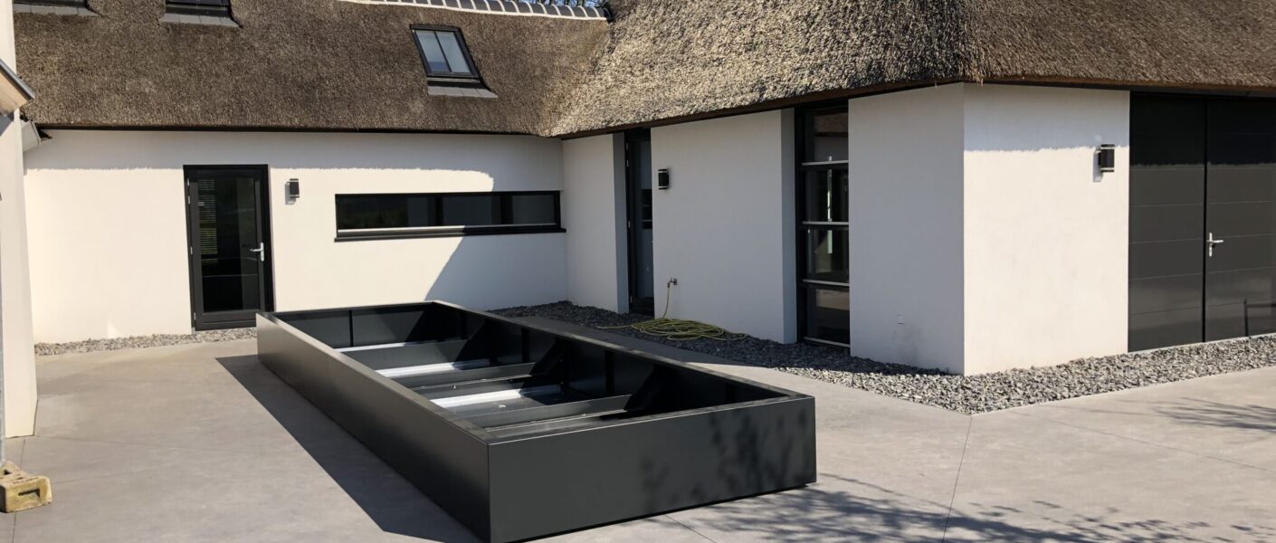 Grote plantenbak gepoedercoat