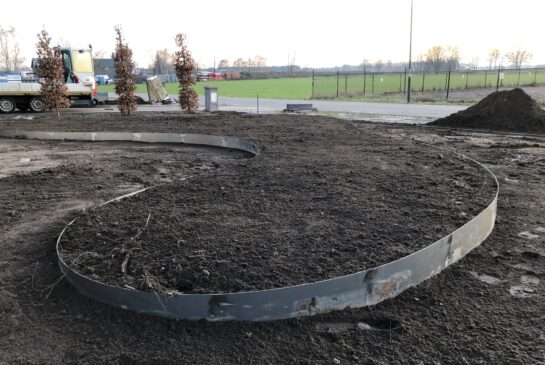 Steelgarden Maatwerk kantopsluiting cortenstaal